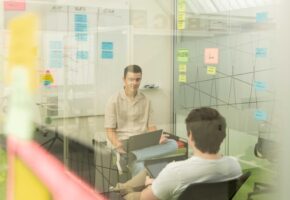 BUCS IT Karriere Ausbildung duales Studium Berufseinstieg